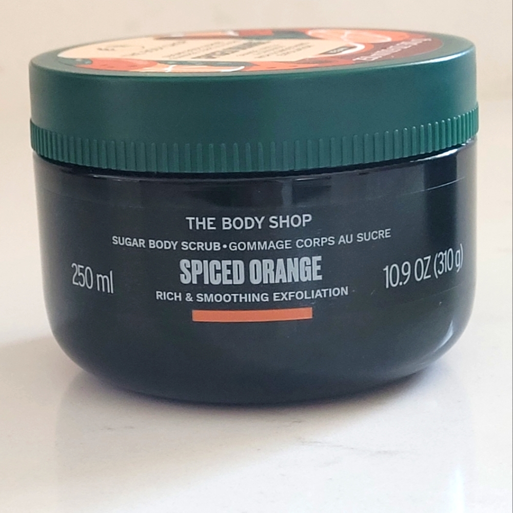 The Body Shop Spiced Orange Body Scrub Discontinued Scent-NEW/RARE - Picture 2 of 2